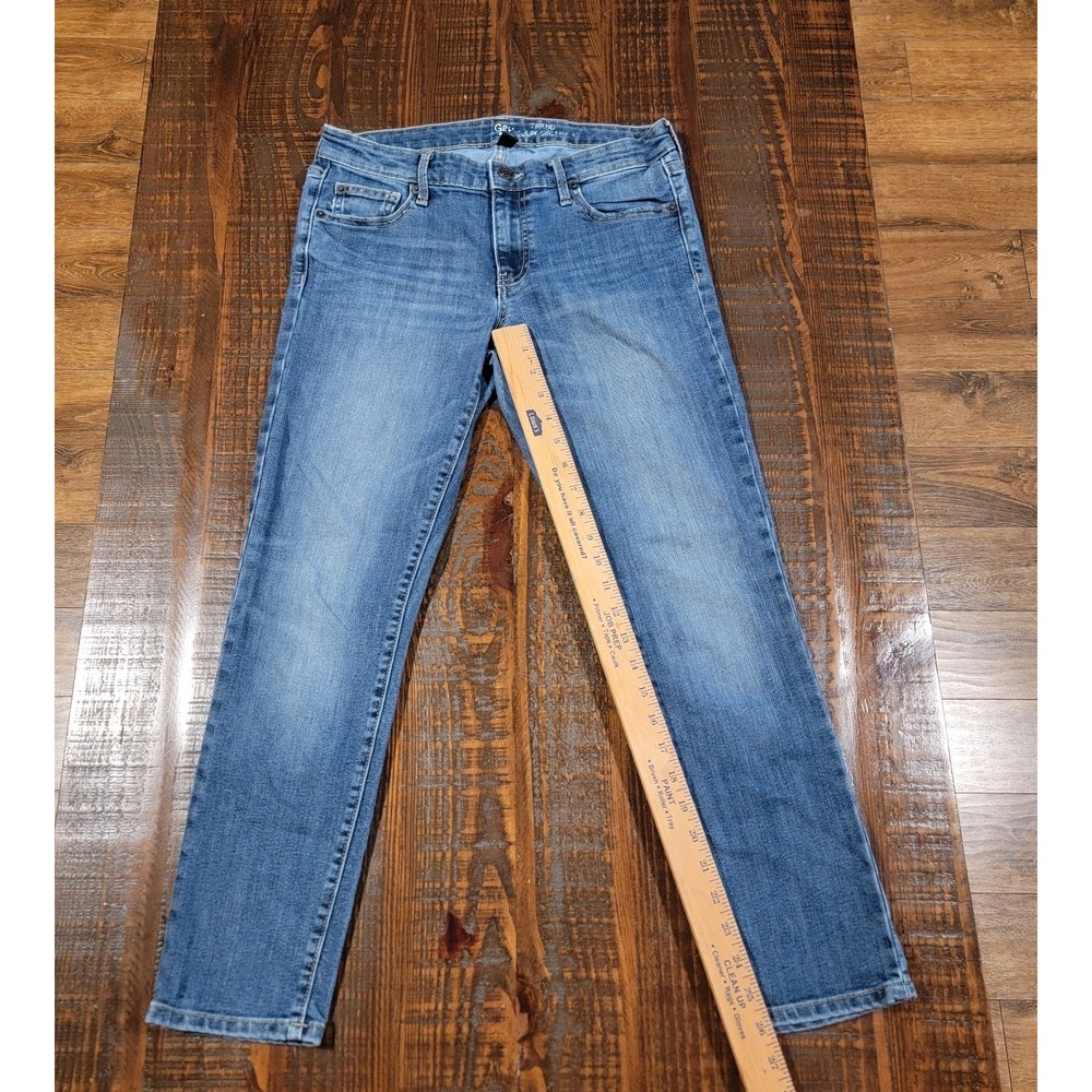 GAP Girlfriend Jeans Med Wash Blue Denim Crop Coupe Girlfriend Fit Women Sz 4/27
